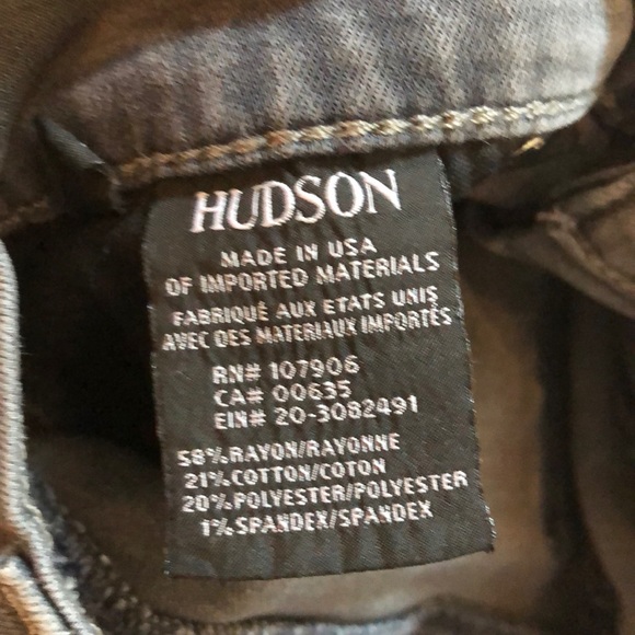 Hudson Ciara exposed button - Picture 3 of 5